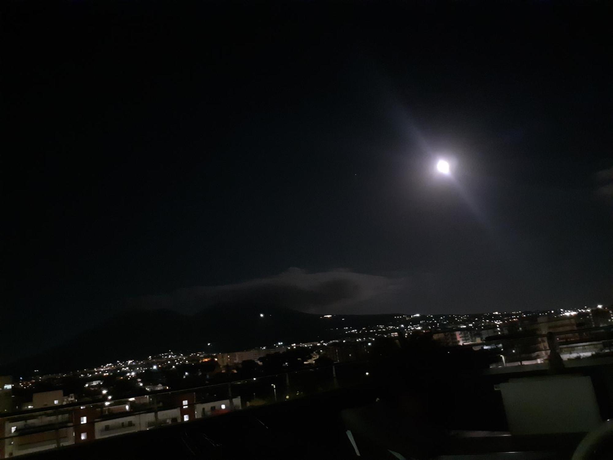 Palazzo Del Mare Leilighet Napoli Eksteriør bilde