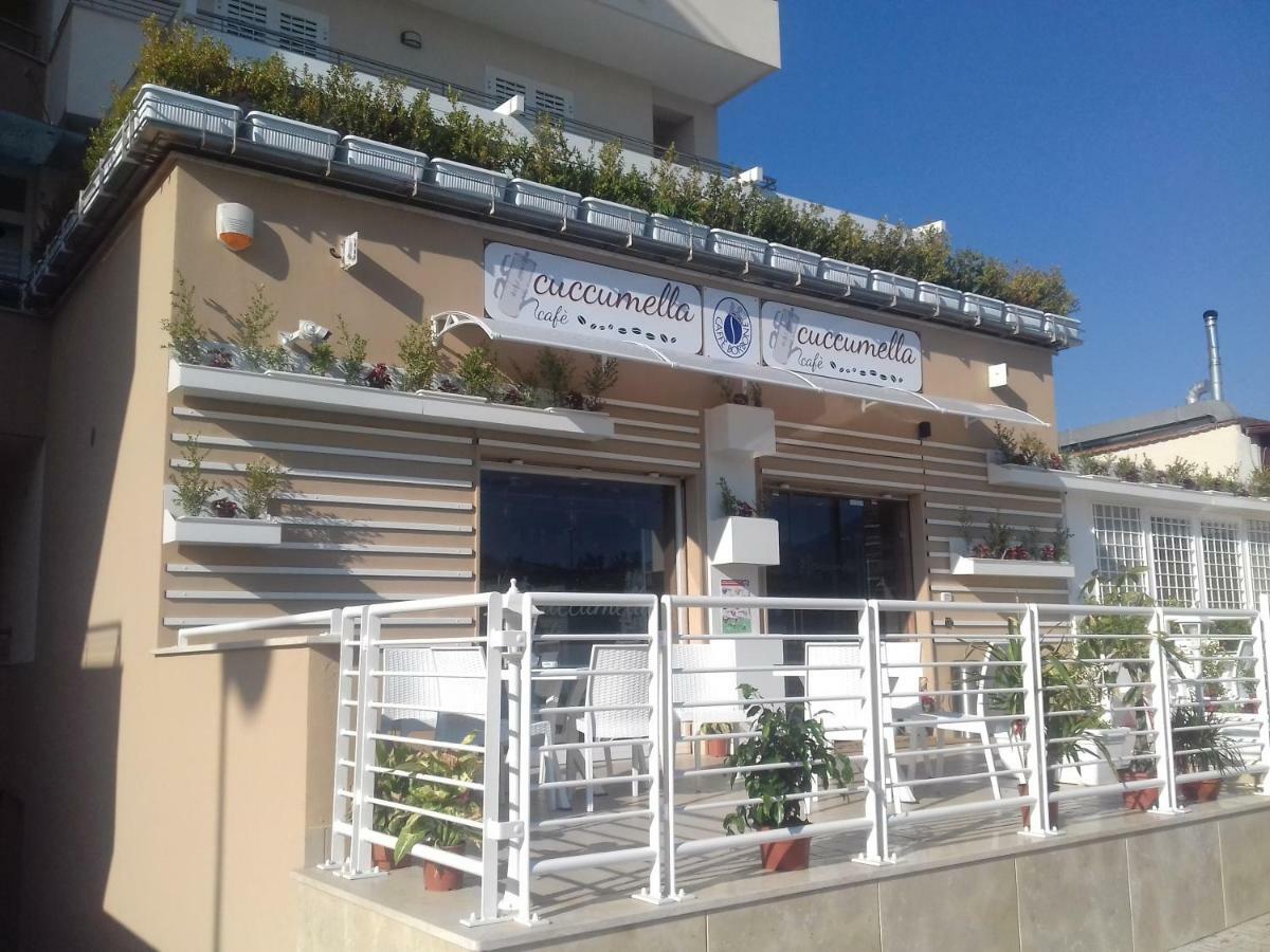 Palazzo Del Mare Leilighet Napoli Eksteriør bilde